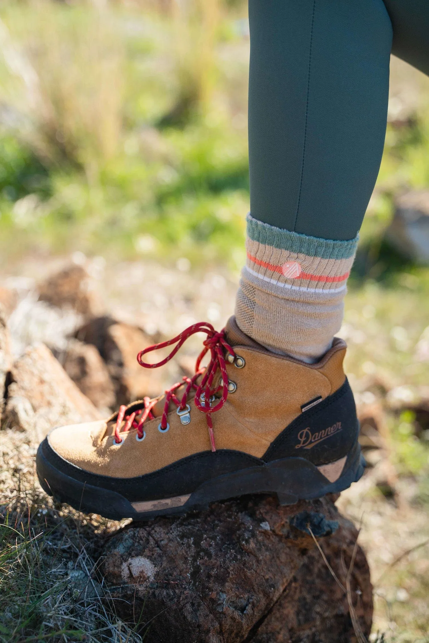 Bamboo Hiking Socks - Lily Pad Stripe