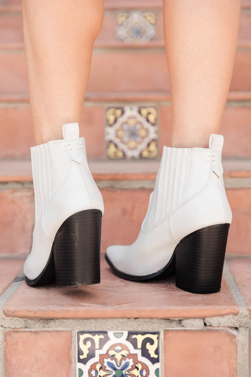 Cheyenne White Pointed Toe Western Boot FINAL SALE