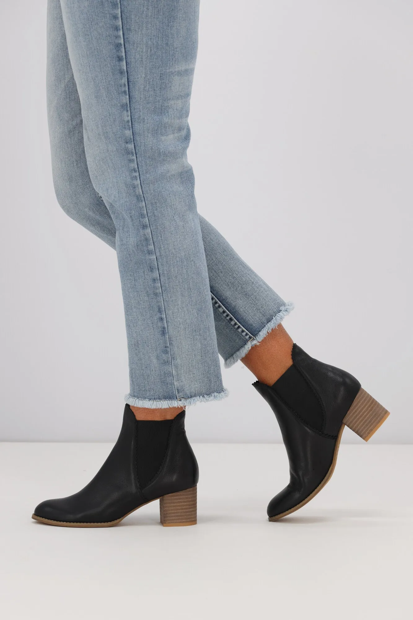 Django & Juliette Sadore Black Natural Heel Leather Boot