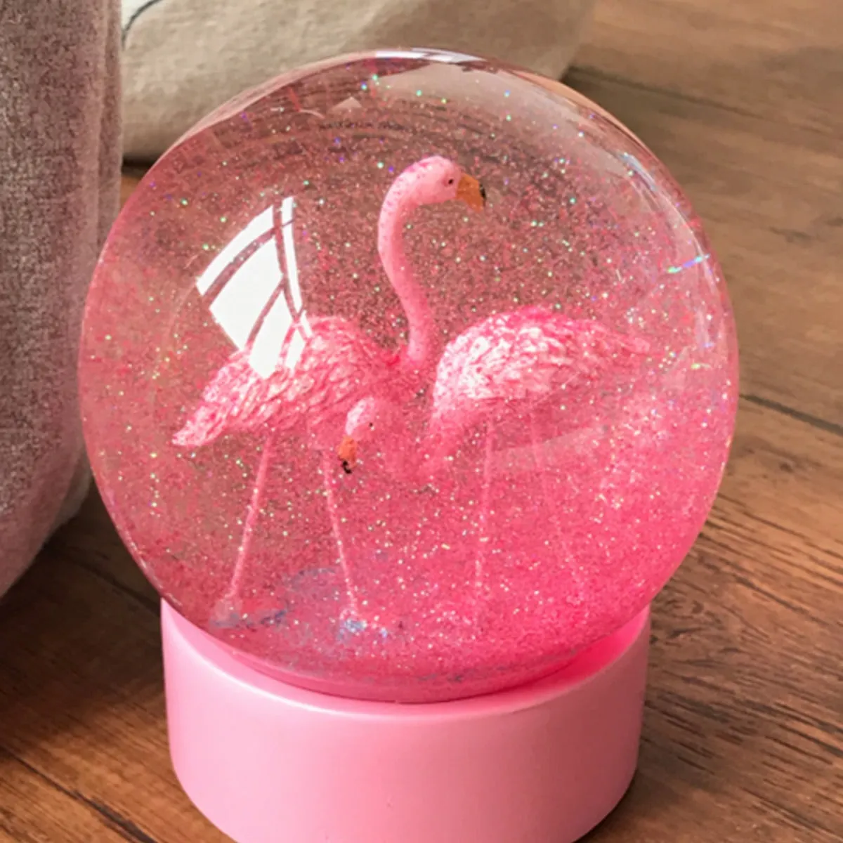 Flamingo Snow Globe