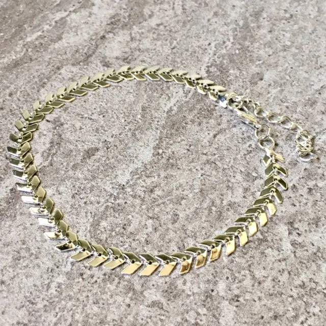 GOLD FISH BONE CHAIN LINKED ANKLET / ANKLE BRACELET