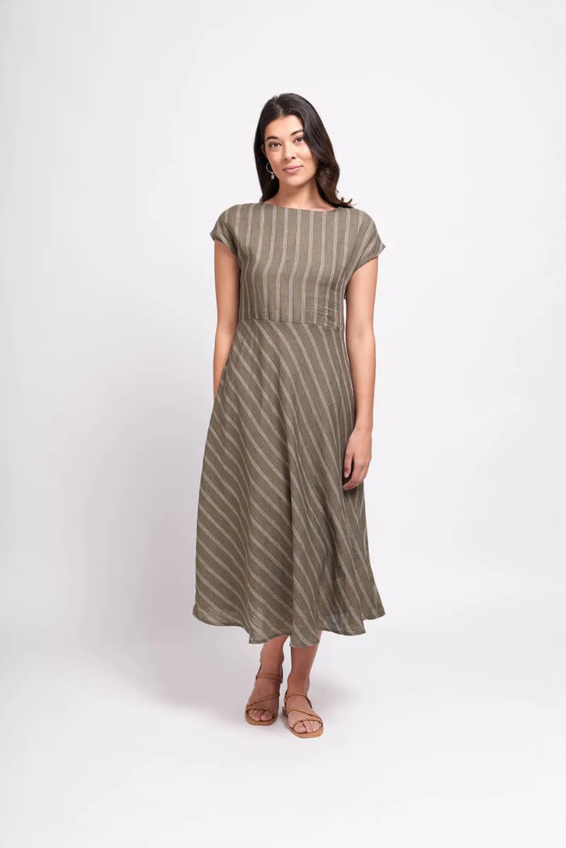 High Life Knee Length Dress - Bay Leaf (dark Khaki)