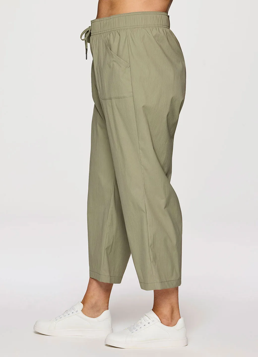 Plus Birdie Textured Ankle Pant